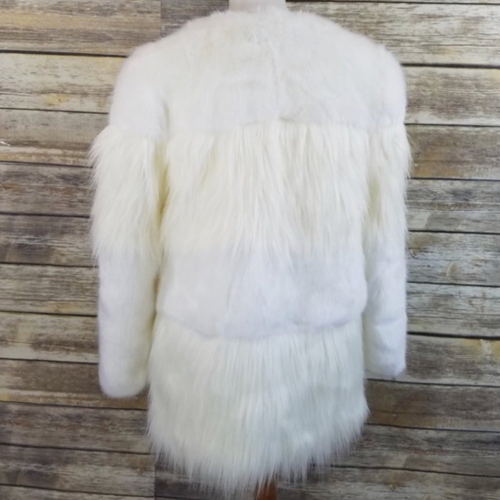 🎉 HP 🎉 NEW Zara Faux Fur White Teddy Coat - Picture 6 of 8